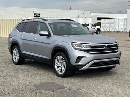 2022 Volkswagen Atlas 3.6L SE w/Technology