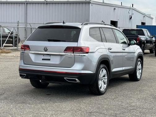 2022 Volkswagen Atlas 3.6L SE w/Technology