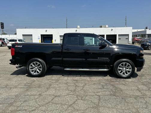 2017 Chevrolet Silverado 1500 2LT