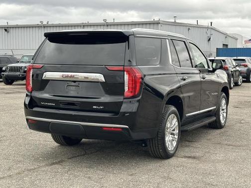 2021 GMC Yukon SLT
