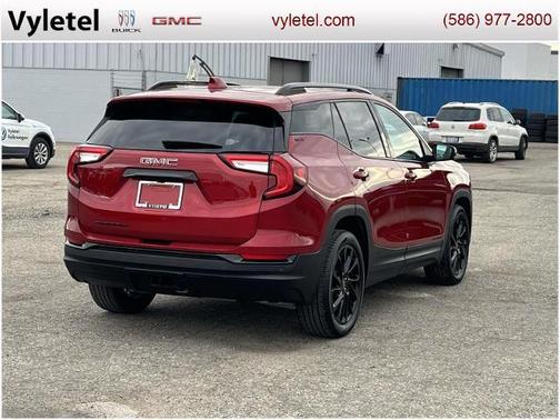 2023 GMC Terrain SLT