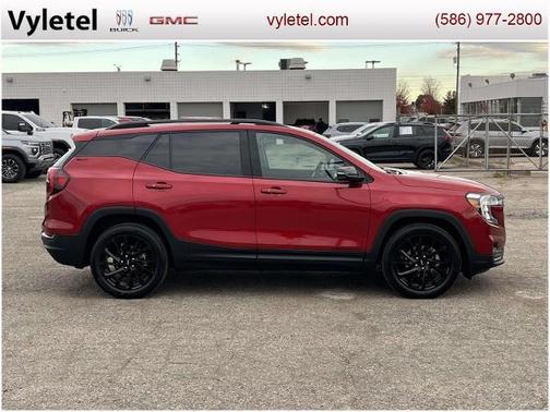 2023 GMC Terrain SLT