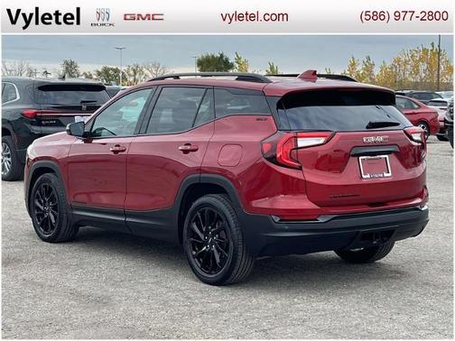 2023 GMC Terrain SLT