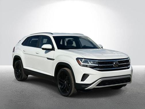 2023 Volkswagen Atlas Cross Sport 2.0T SE w/Technology