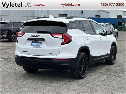 2023 GMC Terrain SLE