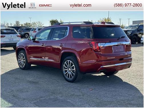 2023 GMC Acadia Denali