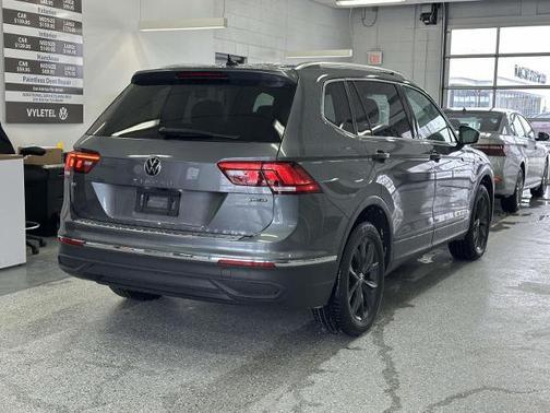 2024 Volkswagen Tiguan 2.0T SE