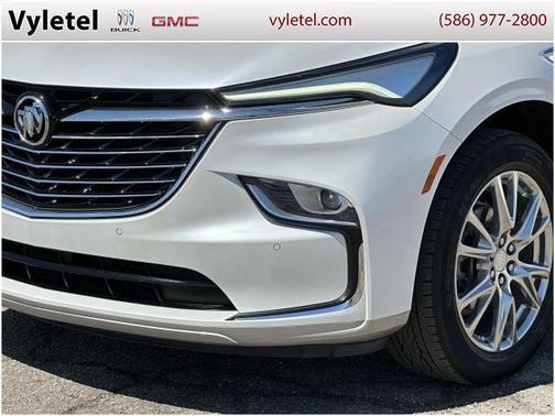 2022 Buick Enclave Essence