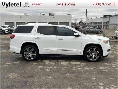 2019 GMC Acadia Denali