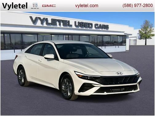 2024 Hyundai ELANTRA SEL