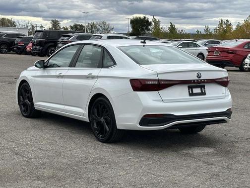 2025 Volkswagen Jetta 1.5T SE