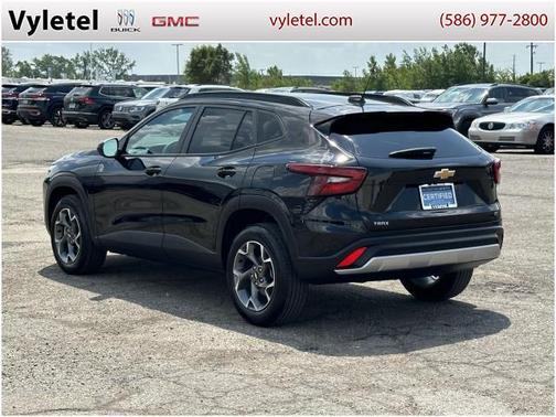 2024 Chevrolet Trax LT