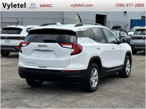 2022 GMC Terrain SLE