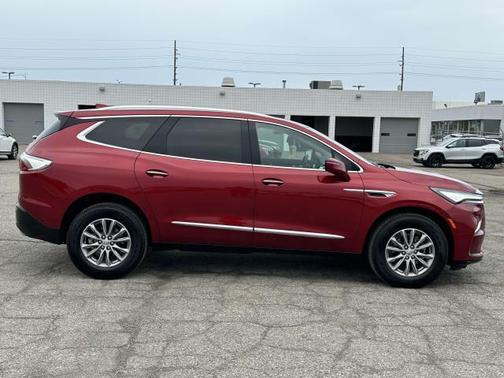 2023 Buick Enclave Premium