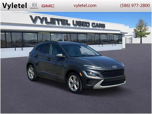 2022 Hyundai KONA SEL