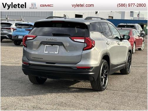 2023 GMC Terrain SLT