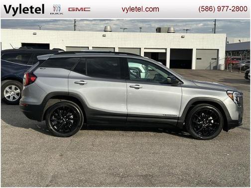 2023 GMC Terrain SLT