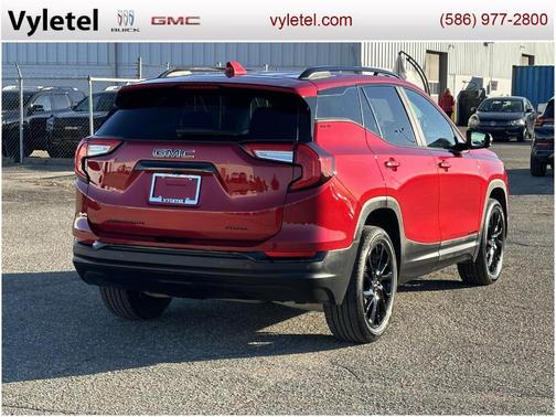 2023 GMC Terrain SLE