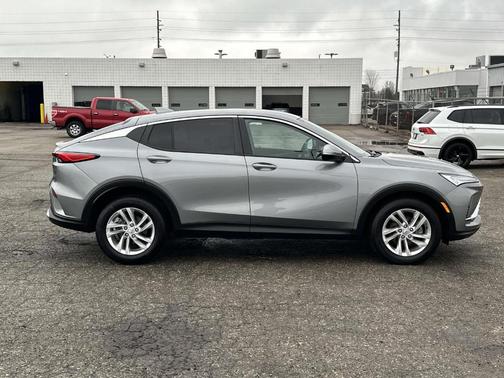 2024 Buick Envista Preferred