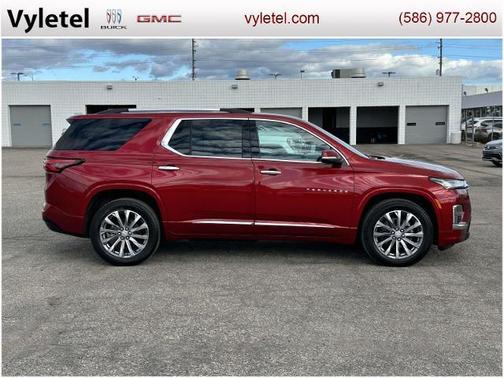 2023 Chevrolet Traverse Premier