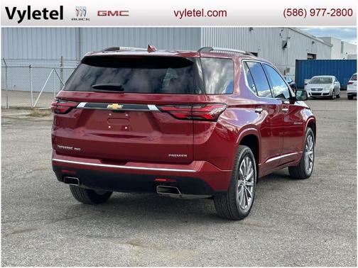2023 Chevrolet Traverse Premier
