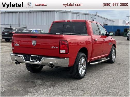 2016 RAM 1500 Big Horn