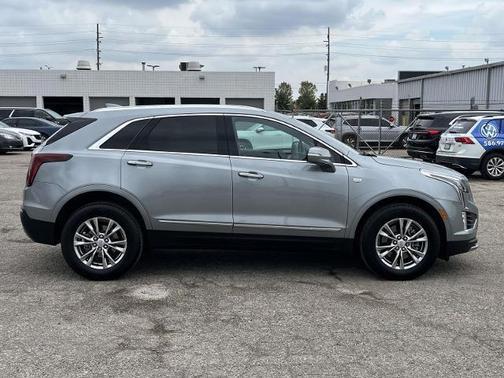 2023 Cadillac XT5 Premium Luxury