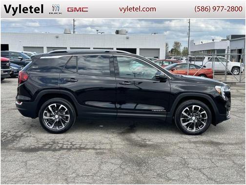 2022 GMC Terrain SLT
