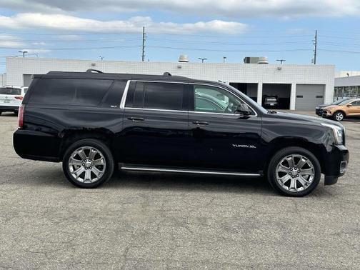 2015 GMC Yukon XL 1500 SLT