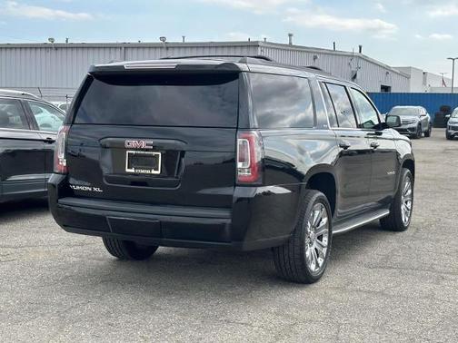 2015 GMC Yukon XL 1500 SLT