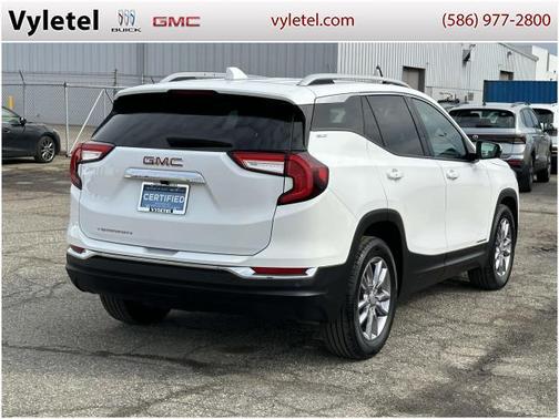 2022 GMC Terrain SLT