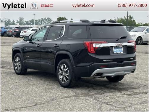 2022 GMC Acadia SLE