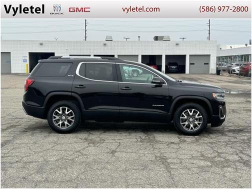 2022 GMC Acadia SLE