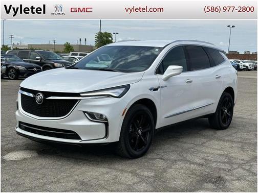 2024 Buick Enclave Essence