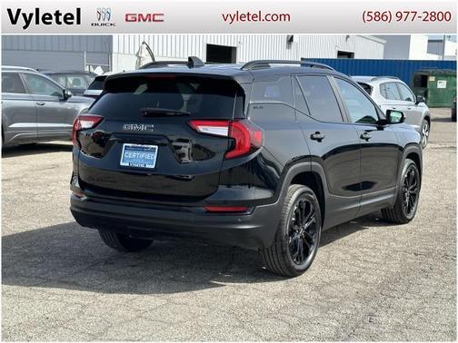 2022 GMC Terrain SLE