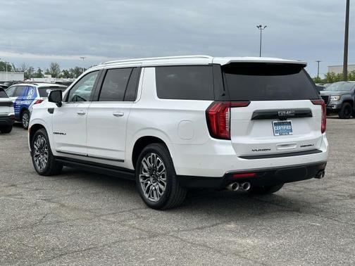 2023 GMC Yukon XL Denali Ultimate
