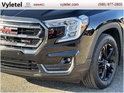 2023 GMC Terrain AT4