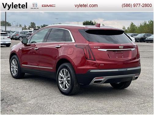 2023 Cadillac XT5 Premium Luxury