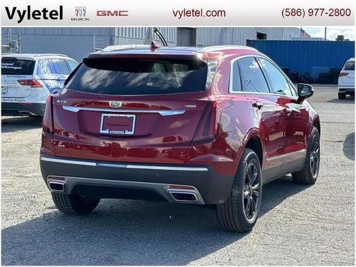 2023 Cadillac XT5 Premium Luxury