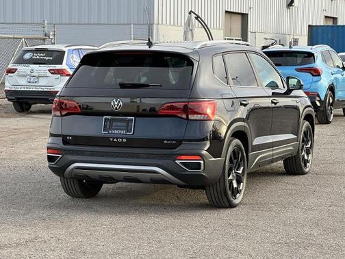 2023 Volkswagen Taos 1.5T SE