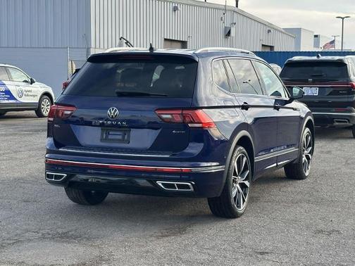2022 Volkswagen Tiguan 2.0T SEL R-Line