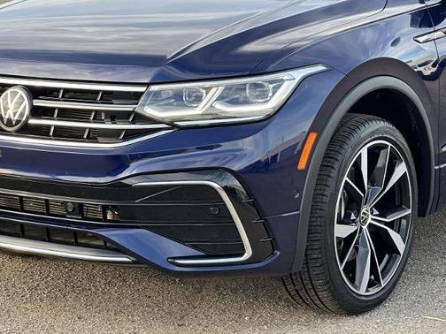 2022 Volkswagen Tiguan 2.0T SEL R-Line