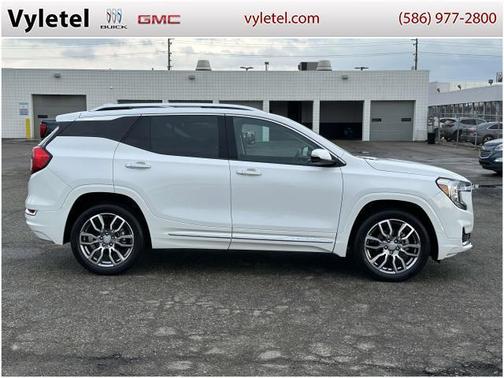 2022 GMC Terrain Denali