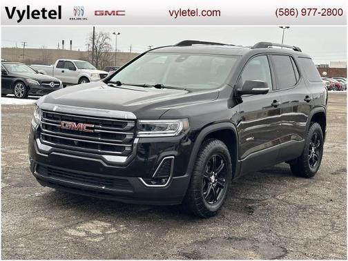 2023 GMC Acadia AT4