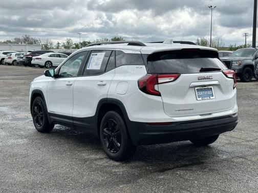 2022 GMC Terrain SLE