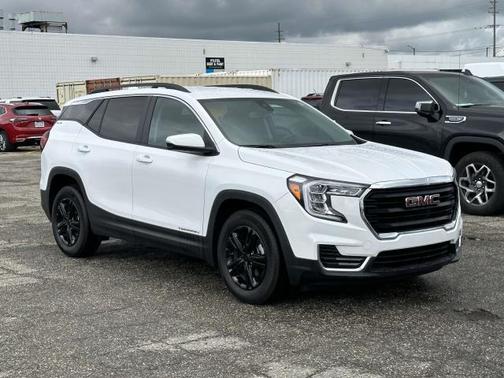 2022 GMC Terrain SLE
