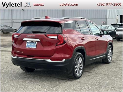 2022 GMC Terrain SLT