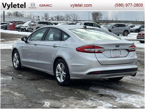 2018 Ford Fusion Hybrid SE