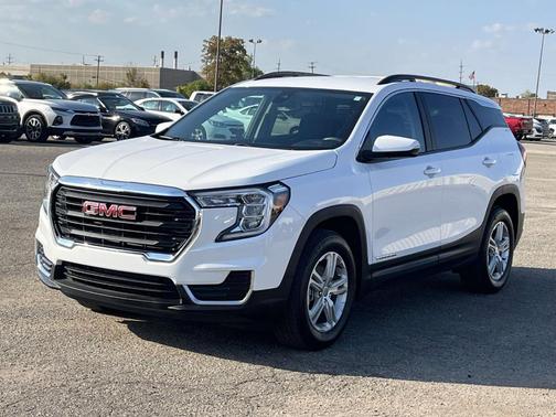 2023 GMC Terrain SLE