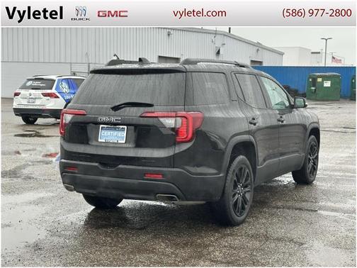 2022 GMC Acadia SLE